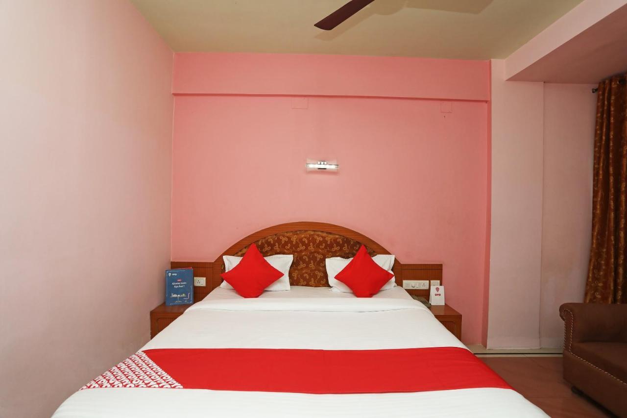 Hotel Keshari 布巴内什瓦尔 外观 照片
